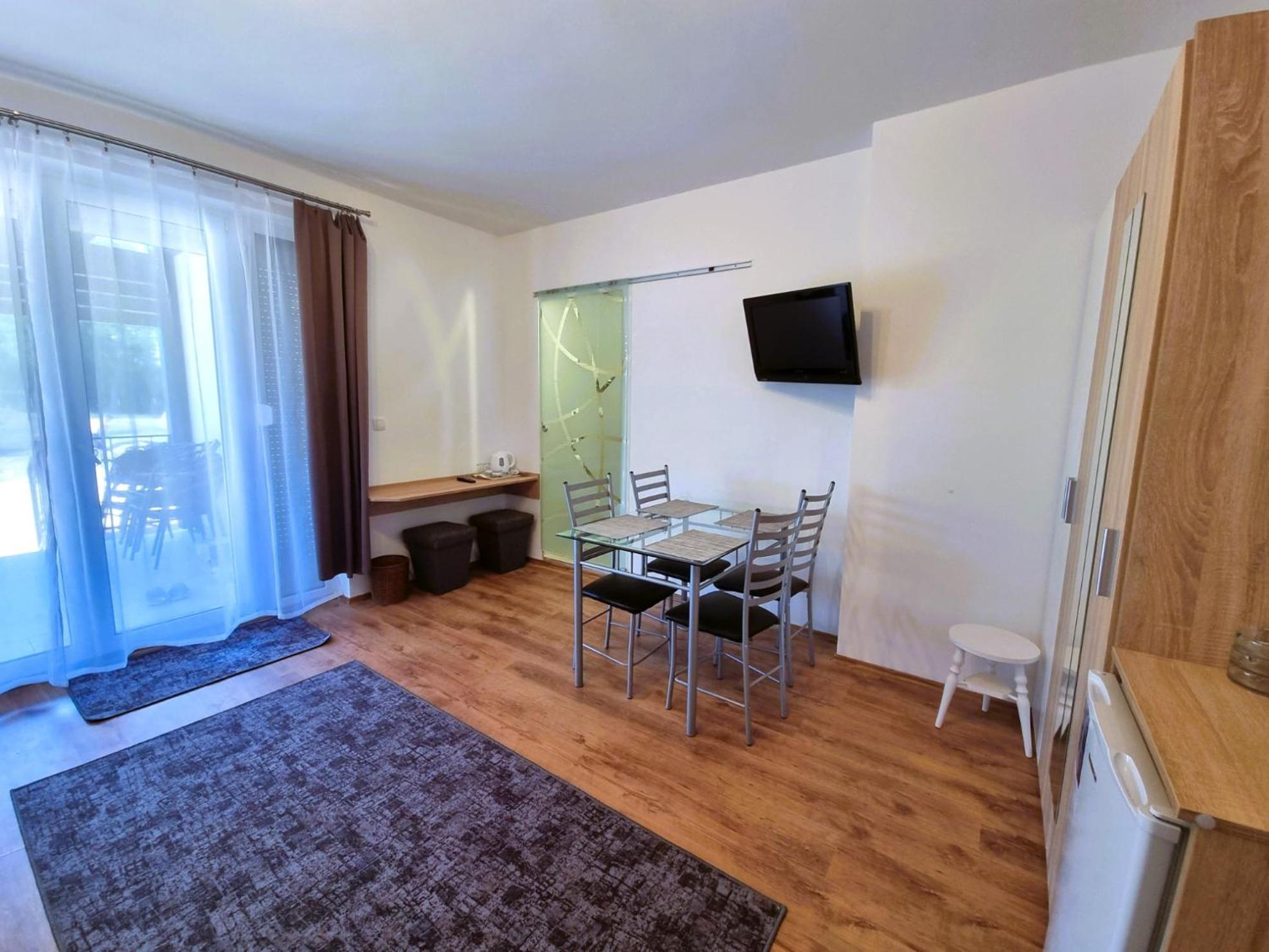 Duna-Beach Apartman Kimle Номер фото
